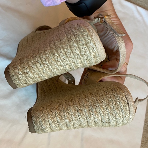 Zigi Soho Nude Espadrille Wedges - Picture 5 of 8